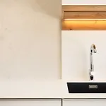 Holztau Apartamento *